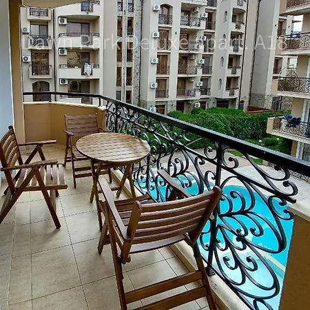 2-bedroom Pool View Sunny Appartamento Sunny Beach