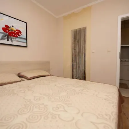 2-bedroom Pool View Sunny Appartamento Sunny Beach